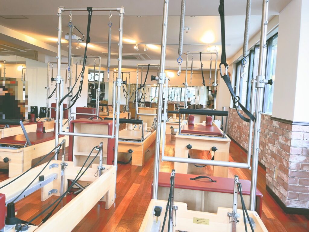 ピラティスzen place pilates体験レッスン口コミレポリフォーマー自由が丘